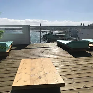 https://habour-side-ii.in-canary-islands.com