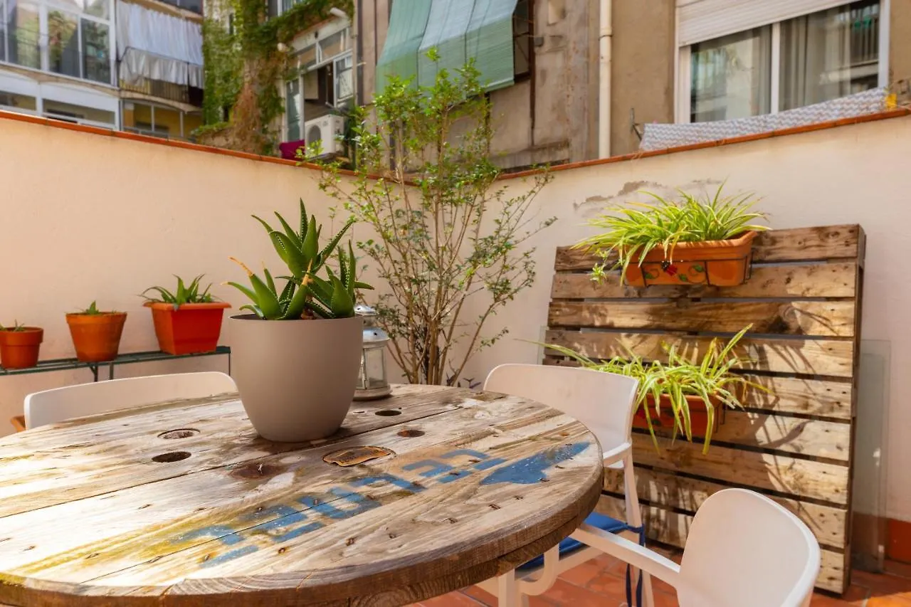 Aparteasy - Central Gracia Apartments Barcelona