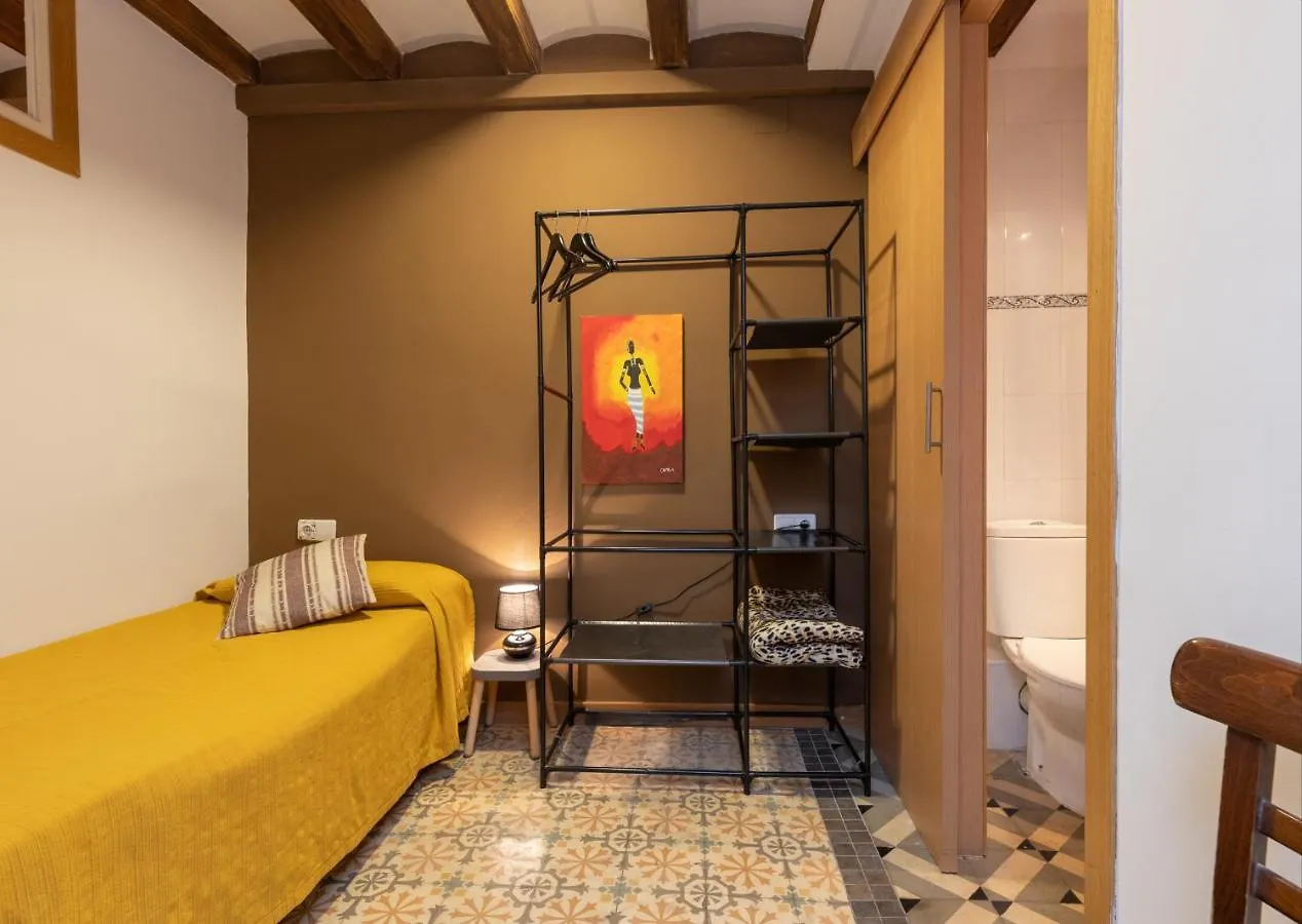 Aparteasy - Central Gracia Apartments Barcelona Spain