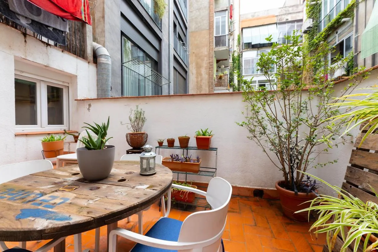 Aparteasy - Central Gracia Apartments Barcelona