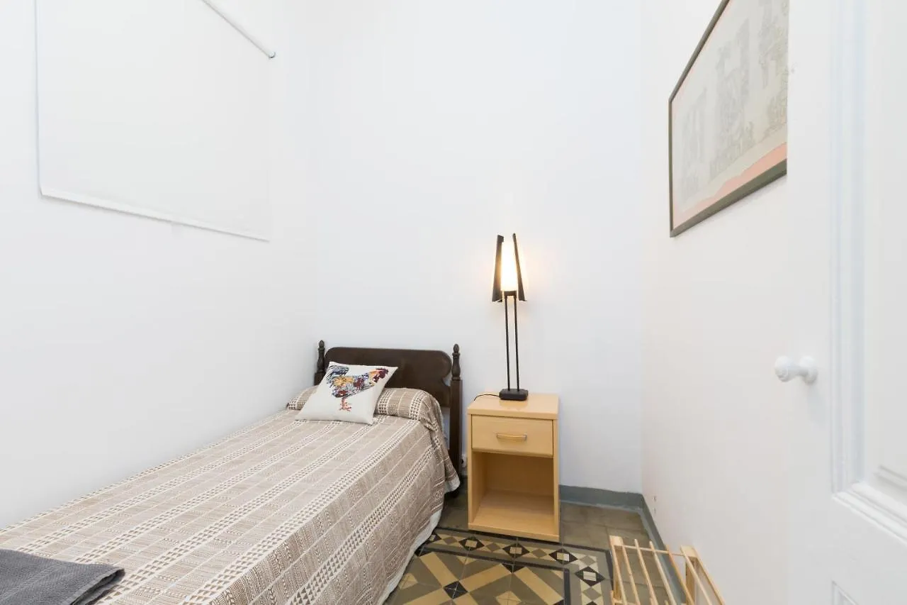 Aparteasy - Central Gracia Apartments Barcelona 0*,  Spain